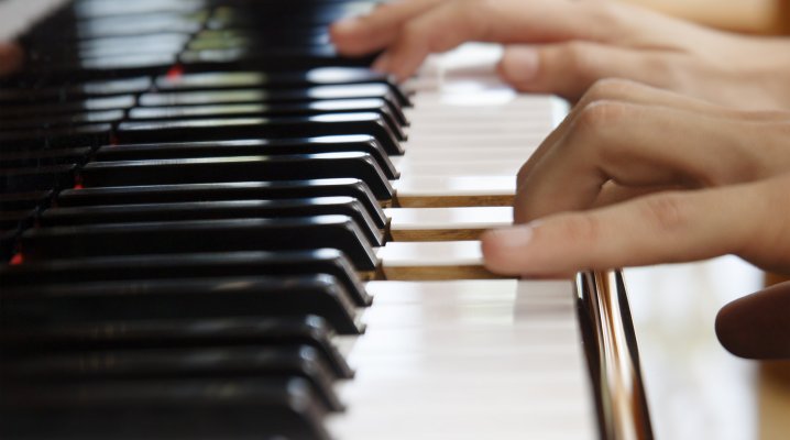apprendre,piano, une,leçon,lesson,lecon,accords,gamme,octave